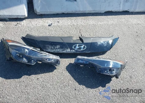 2023 Hyundai Elantra Sel from USA, damaged, VIN KMHLS4AG7PU515179